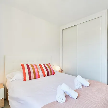By The Beach. Pool, Priv Parking And Golf * Torre de Benagalbon
